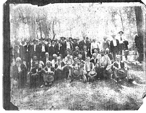 photo of unidentified group
