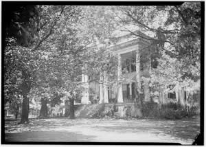 photo of W. B. Walker's home in Aberdeen, MS