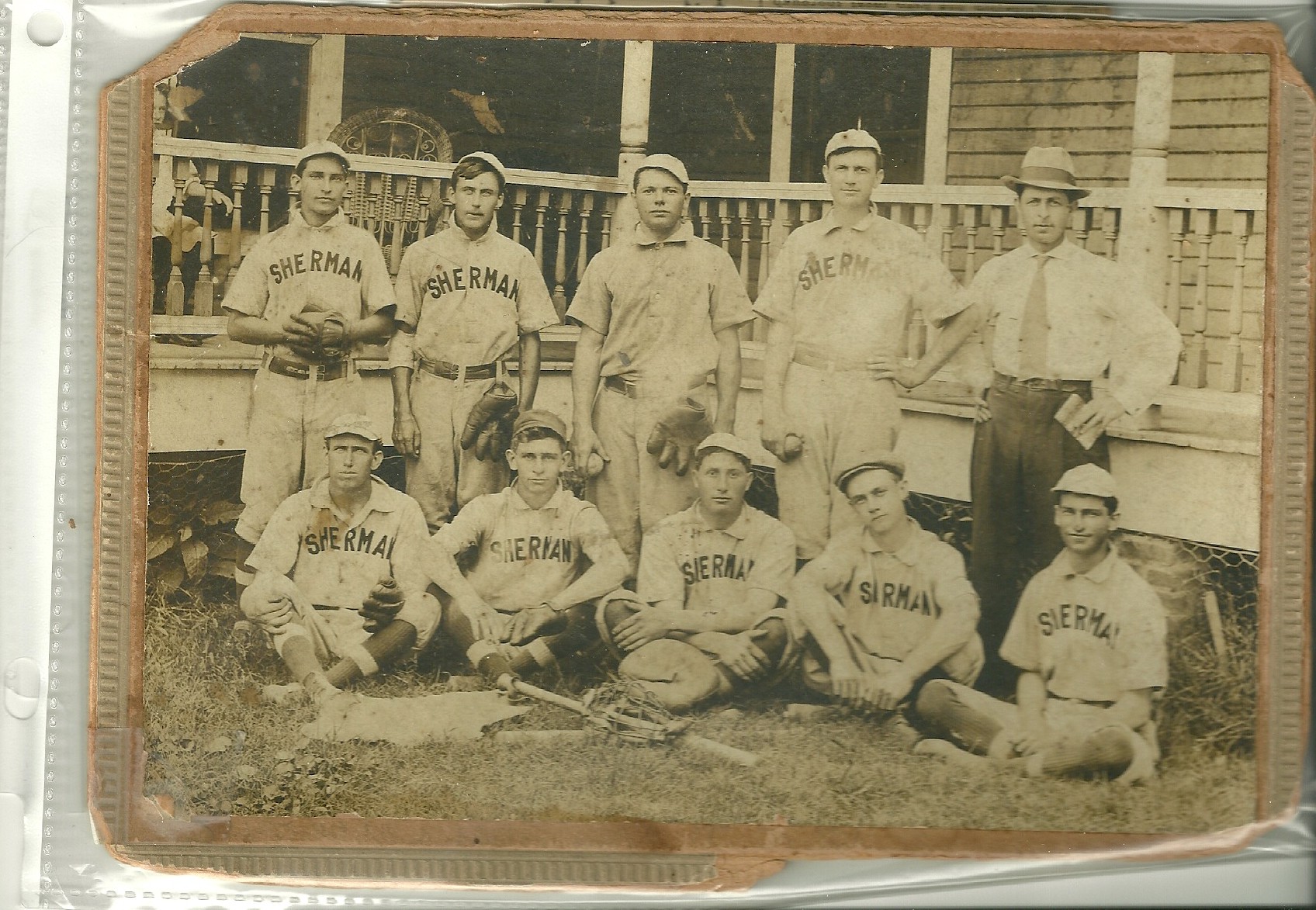 /></div>Sherman Baseball Team 1910, Sherman is located in Pontotoc County on the north east, joining Union County.