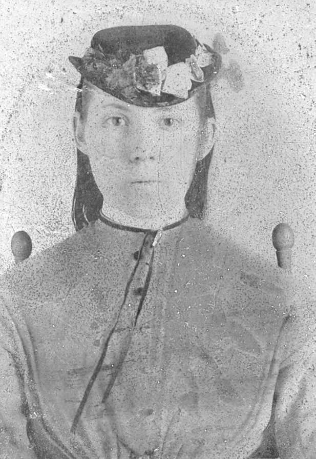 photo of unidentified girl